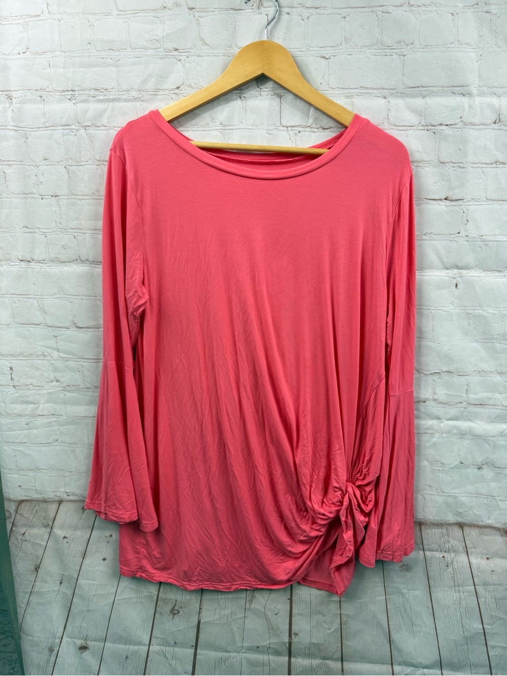 Crazy Train “Knot for Long” Bell Sleeve Tunic Womens Size Large Coral Pink